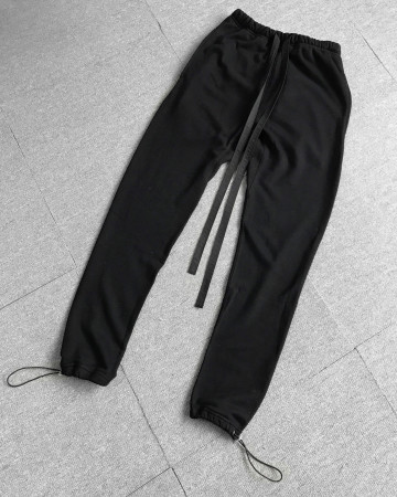 Essential Sweatpants - Black